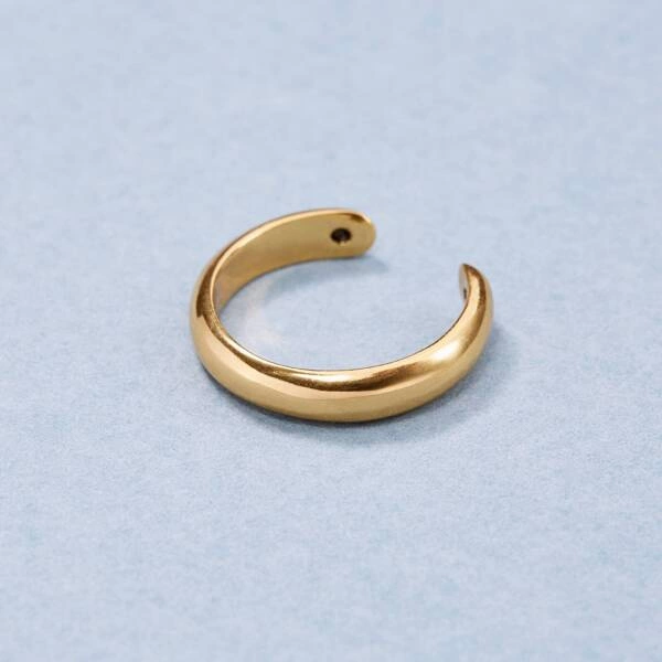 Otwarta pozłacana obrączka w kolorze Vintage Gold. PLUS MINUS