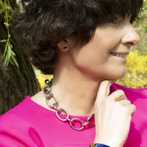 W prostocie siła. Kolia z łańcucha