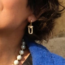 Pozłacane kolczyki w formie szekli z kulką z cyrkoniami. NA WODACH ATLANTYKU