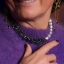 Zwiewne złocone kolczyki z czarnymi kryształami. CZARNA LALECZKA 