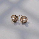 Małe złocone kolczyki z perłą i białymi kryształkami. CIEPŁY LÓD