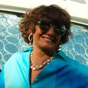 Krótki pozłacany naszyjnik z emaliowanymi rozgwiazdami. PODWODNE NIEBO