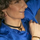 Choker na tasiemce z dużym pozłacanym sercem. PRAGNIESZ MNIE