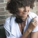 Regulowany czarny choker na tasiemce z różą z organzy. CZARNY KWIAT