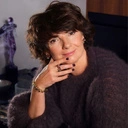 Złocony pierścionek z jadeitami, koralikami i kryształkami. TUTTI FRUTTI