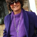 Srebrzony naszyjnik z białymi i niebieskimi kryształkami. CHARME Z CHARYZMĄ