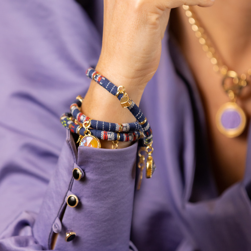 ESPERANZA EN NOSOTROS. Pulsera azul marino con cristales