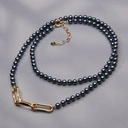 Naszyjnik z pereł w kolorze petrol i trzech ogniw. MAJORKA W SŁOŃCU