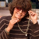 Długi pozłacany naszyjnik z hematytami i barokową perłą. COSTA BRAVA