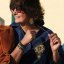 Bransoletka z czarnych paciorków Miyuki ze złotym napisem. CZUŁOŚCI W CIEMNOŚCI