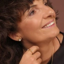 Pozłacane okrągłe kolczyki z kryształkami i perełką. MONTPARNASSE