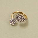 Otwarty złocony pierścionek z kryształowymi łezkami. ŁZY RADOŚCI