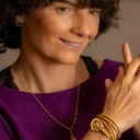 Koliste kolczyki wkrętki z zielonymi kryształkami. ETOSHA