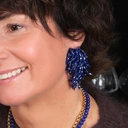 Kolczyki w formie wodospadu ze szklanych koralików. FALE NAMIĘTNOŚCI