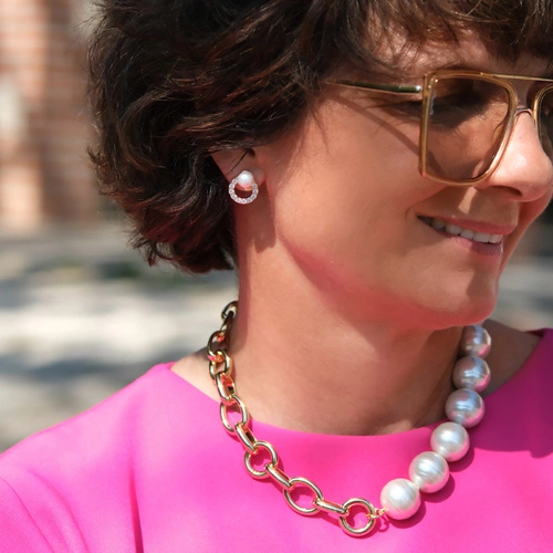 Krótki naszyjnik ze szklanych pereł Majorka i łańcucha. DWA BIEGUNY