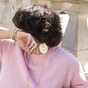 Naszyjnik z łańcuszka ozdobiony cyrkoniami. LEKKI