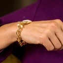 Bransoletka łańcuch z białym sercem i perełkami. SÃO PAULO