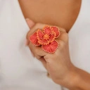 Pierścionek w kształcie różowych astrów z koralikami. FLAMENCO ROSA