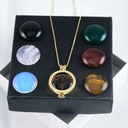 Złocony wisiorek z drzewem i 7 wymiennymi kamieniami. SZCZĘŚLIWA LICZBA