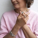 Srebrny naszyjnik z zawieszką odwróconą łezką. SREBRNA RAPSODIA