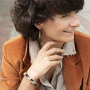 Złota bransoletka z ekoskórą z włosiem à la zebra. SŁOŃCE AFRYKI