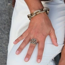 Złocona bransoletka z grubych ogniw z kryształkami. OLIVIA