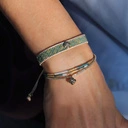 Bransoletka z paciorków Miyuki z zawieszką w formie kwiatka. MARIE