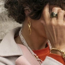 Złocona bransoletka z różową zawieszką z drzewem. RÓŻOWY SAD