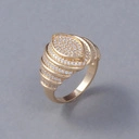 Duży pozłacany pierścionek z dekorem z cyrkoniami. PASSAGE DE PRINCES