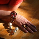 Złocony pierścionek w emalii w tonacji cabernet. ROZPALONE DUSZE