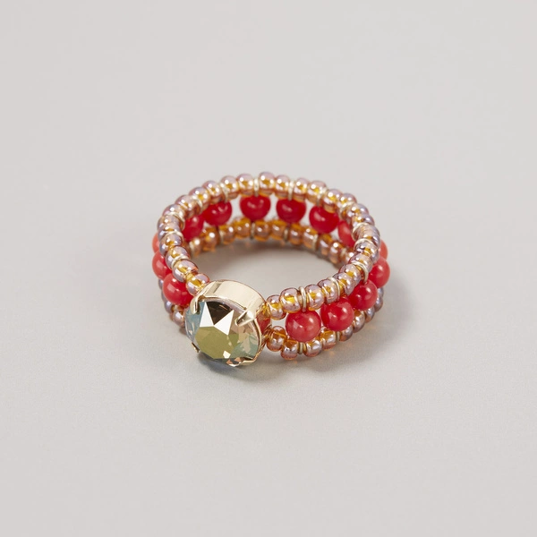 Pozłacany pierścionek z koralików z kryształem. WAKACYJNY FLIRT