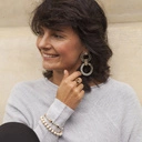 Pozłacana bransoletka z białych pereł w oprawach. CZARUJĄCO