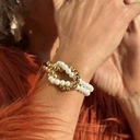 Podwójna bransoletka ze złotym łańcuchem i perłami. ZAWSZE BLISKO