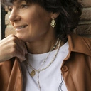 Choker z pereł ze złotą antyczną monetą. RZYMSKI IDEAŁ