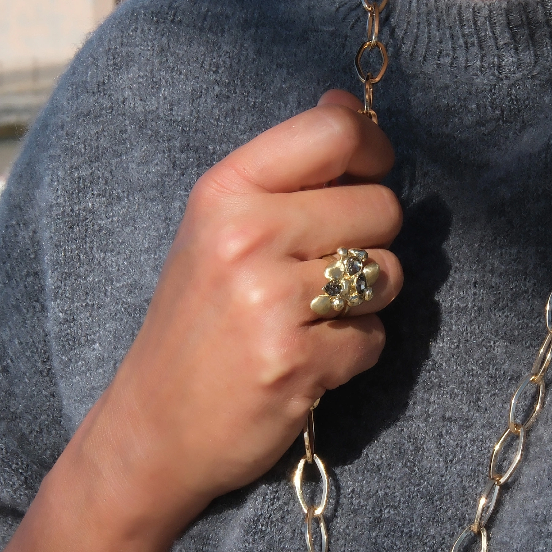 Regulowany ierścionek z kryształkami Black Diamond. WYSPY PRAGNIEŃ