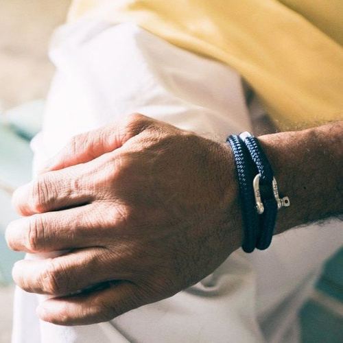 PADRE E HIJO. Pulsera de hombre con grillete