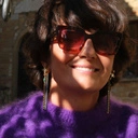 Zwiewne kolczyki z kryształami w czerni, błękicie i szampanie. KOBIETY KOMETY