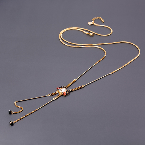 Długi wisior. Codziennie coś nowego