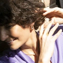 Delikatne pozłacane kolczyki półksiężyce z perełkami. UPALNE NOCE