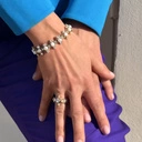 Złoty pierścionek na gumce z perełkami i kryształem. LAMPKA SZAMPANA