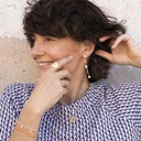 Długie kolczyki wiszące z mlecznymi cyrkoniami. JENNY