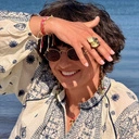 Złoty naszyjnik z zawieszką w formie meduzy. ZWIEWNOŚĆ MEDUZY