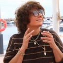 Krótki złocony naszyjnik z hematytami i perłą barokową. CABO DE SALOU