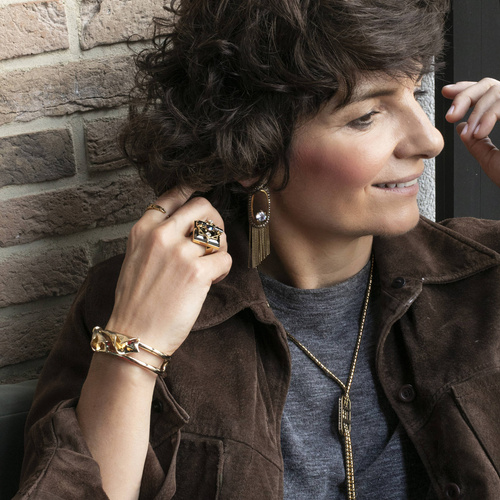 GAINSBOURG. Anillo grande