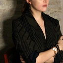 Bransoletka łańcuch z białym sercem i perełkami. SÃO PAULO