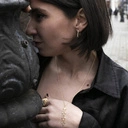 Pozłacany wisiorek z zawieszką trójzębem z cyrkoniami. CODZIENNE RYTUAŁY