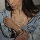 Pozłacany naszyjnik na łańcuszku z małymi krzyżami. PUNKOWY