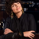 Złocone klipsy z rozetą i muszlą z cekinami i koralikami. OCEAN NAMIĘTNOŚCI