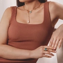 Pozłacany naszyjnik z perłą i błękitnym agatem. SPOKÓJ AGATU