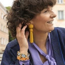 Szeroka pancerka z pomarańczowym paskiem. ZŁOCISTA ALEJA